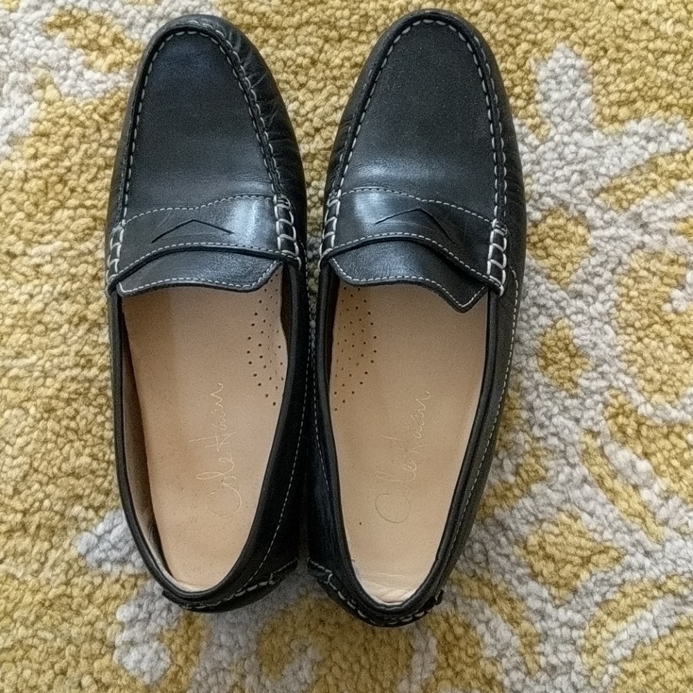 Cole Haan black flats